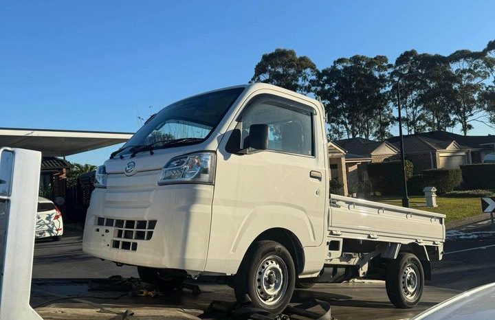 
								Daihatsu Hijet T Standard SAIII full									