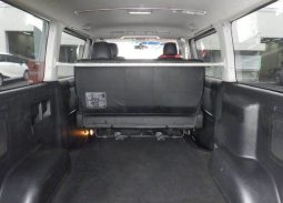 
										Toyota Hiace 2013 Turbo Diesel full									